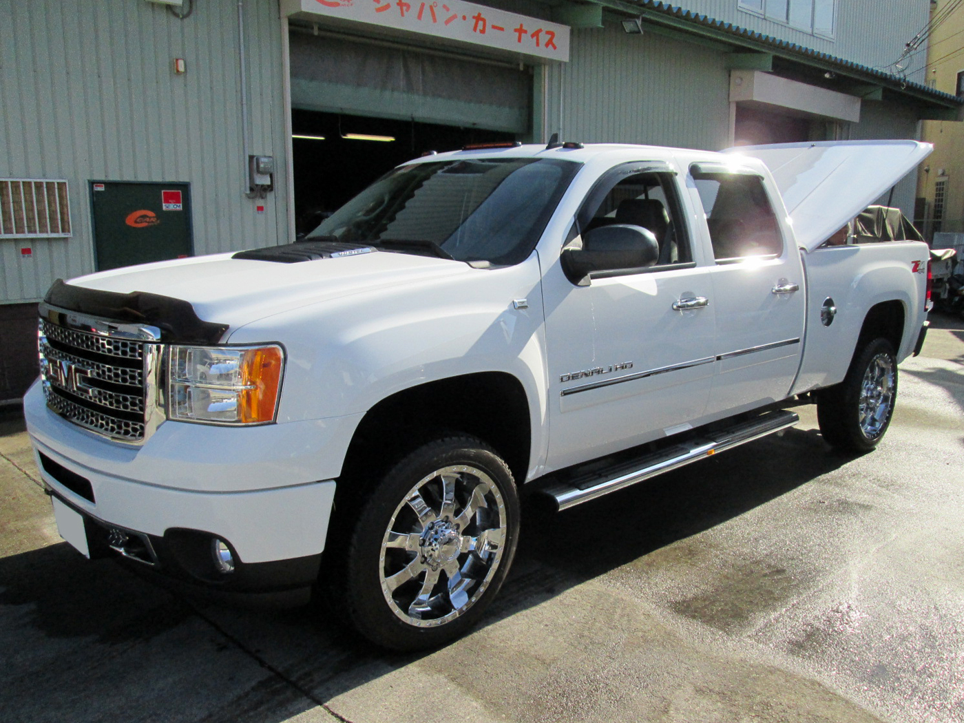 GMC Sierra 3500 HD Denali
